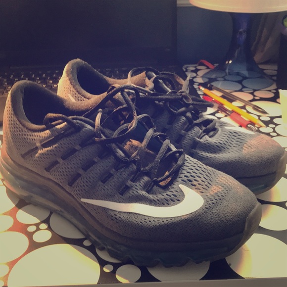 Nike Air Max - Picture 1 of 3